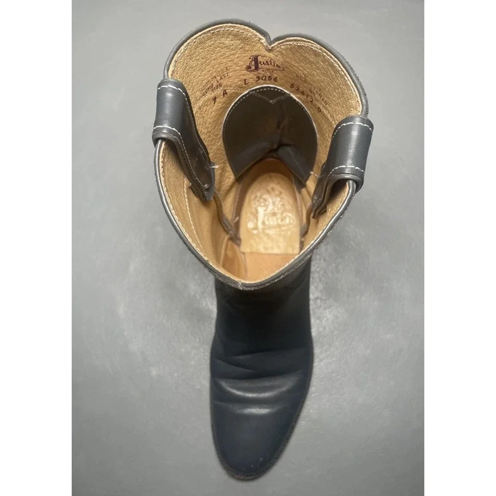 Justin Boots this vintage